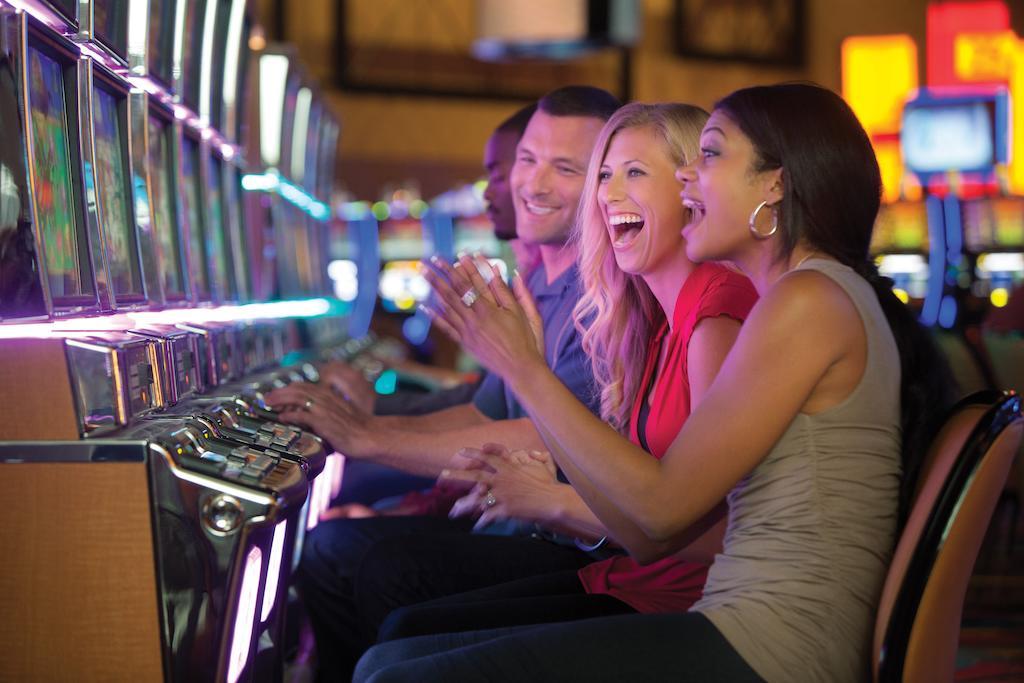 Hollywood Casino Joliet Hotel Dış mekan fotoğraf